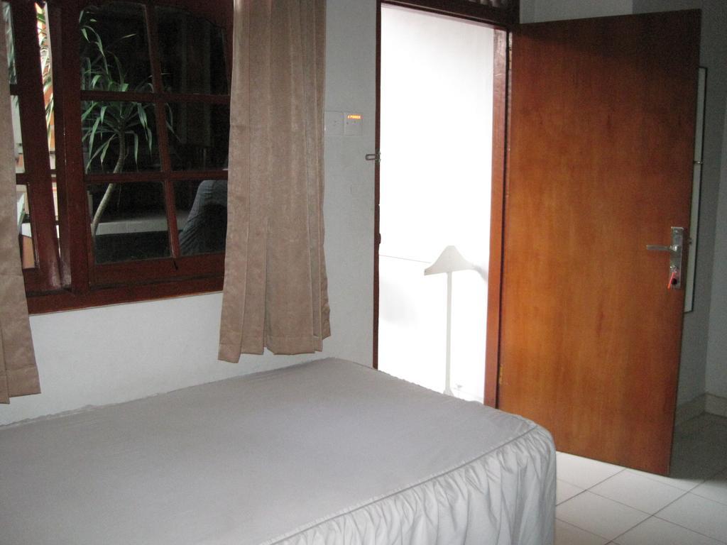 Taman Mekar Beach Inn Kuta Kuta Lombok Zimmer foto